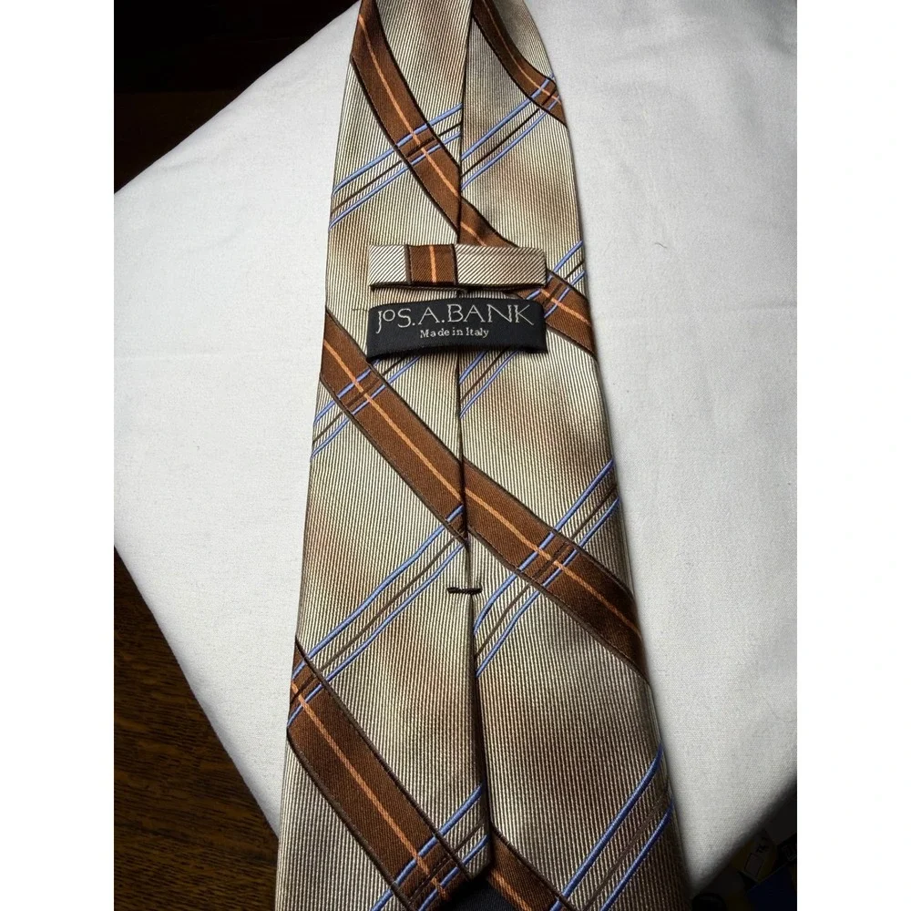 Jos A Bank‎ Silk Tie Mens Brown Blue Plaid Luxury Italian Necktie